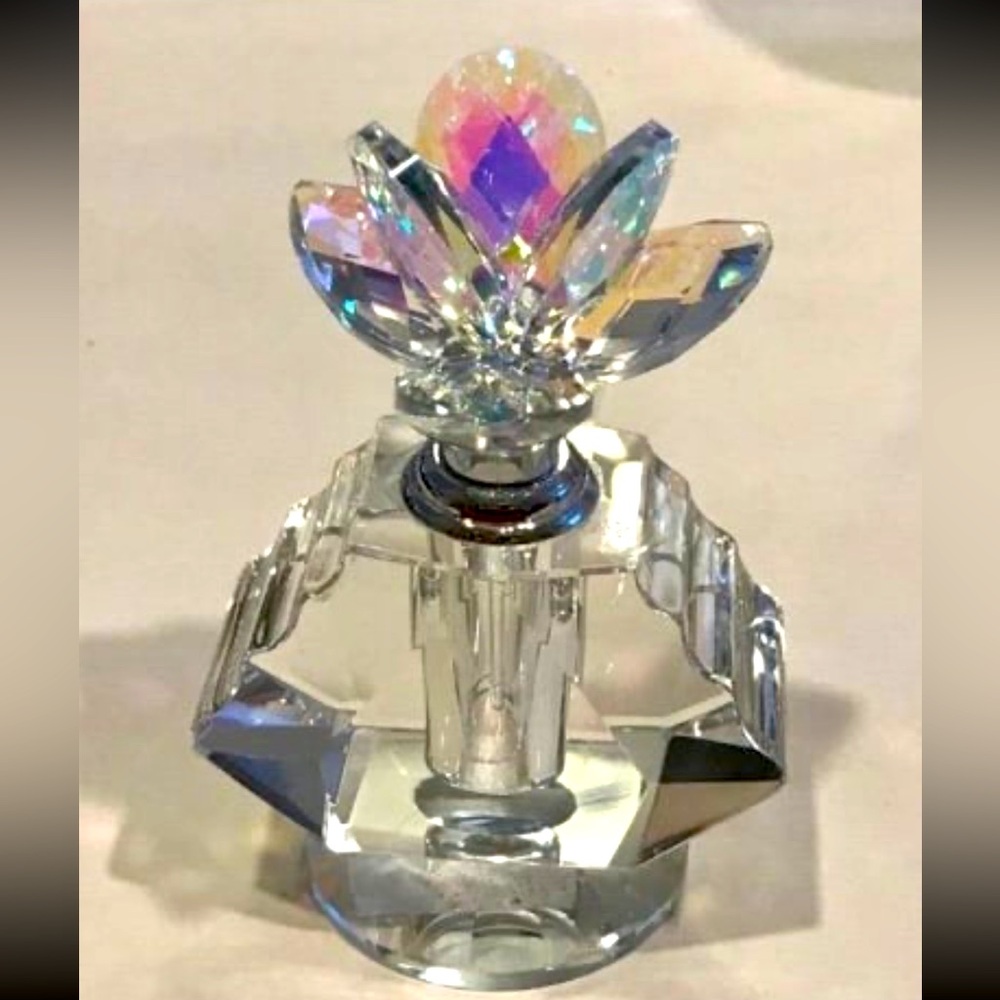 NEW iridescent Glass crystal fillable perfume bottle, unique shape, great gift!
